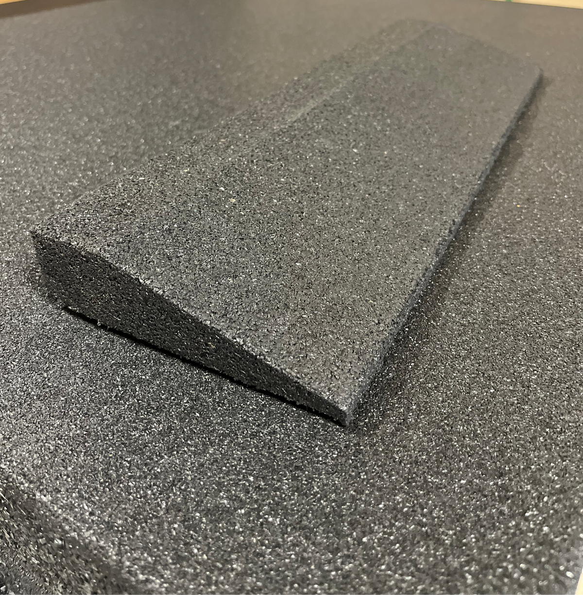 Rubber Gym Flooring Edge Ramps, additional view